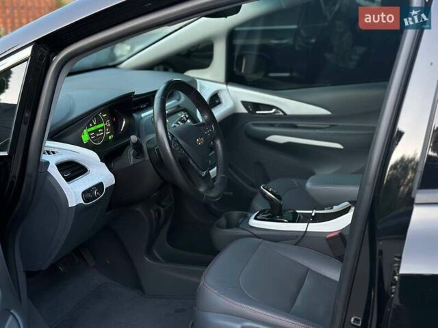 Черный Шевроле Bolt EV, объемом двигателя 0 л и пробегом 10 тыс. км за 17800 $, фото 10 на Automoto.ua