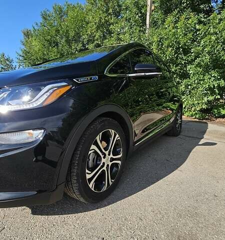 Черный Шевроле Bolt EV, объемом двигателя 0 л и пробегом 61 тыс. км за 16500 $, фото 4 на Automoto.ua
