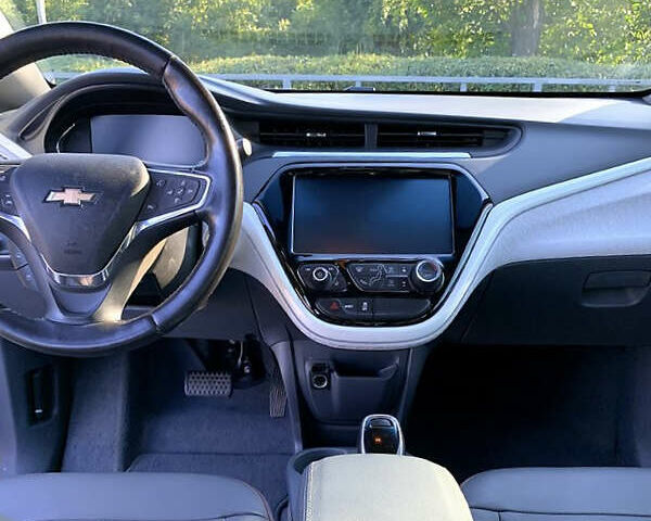 Черный Шевроле Bolt EV, объемом двигателя 0 л и пробегом 49 тыс. км за 14990 $, фото 12 на Automoto.ua