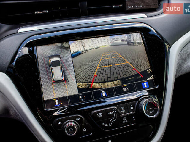 Черный Шевроле Bolt EV, объемом двигателя 0 л и пробегом 85 тыс. км за 17200 $, фото 37 на Automoto.ua