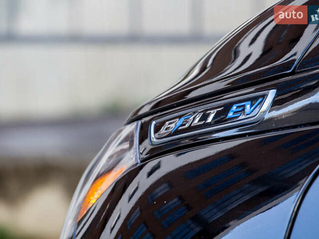 Черный Шевроле Bolt EV, объемом двигателя 0 л и пробегом 85 тыс. км за 17200 $, фото 14 на Automoto.ua