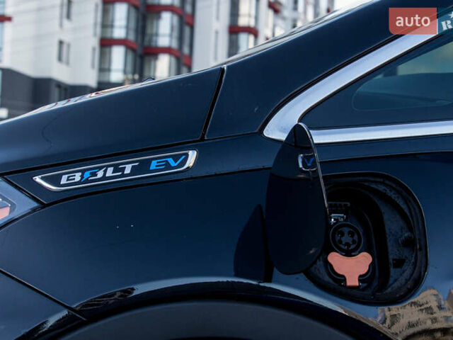 Черный Шевроле Bolt EV, объемом двигателя 0 л и пробегом 84 тыс. км за 18900 $, фото 13 на Automoto.ua