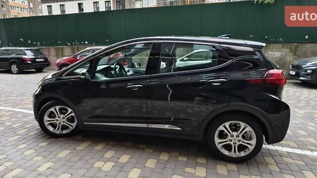 Черный Шевроле Bolt EV, объемом двигателя 0 л и пробегом 87 тыс. км за 14700 $, фото 7 на Automoto.ua