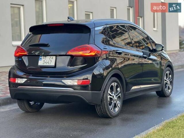 Черный Шевроле Bolt EV, объемом двигателя 0 л и пробегом 9 тыс. км за 16999 $, фото 8 на Automoto.ua