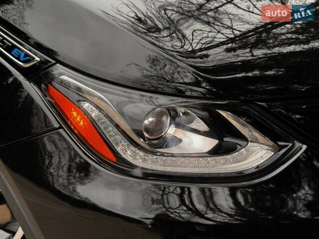 Черный Шевроле Bolt EV, объемом двигателя 0 л и пробегом 47 тыс. км за 16600 $, фото 14 на Automoto.ua