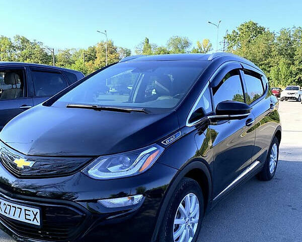 Черный Шевроле Bolt EV, объемом двигателя 0 л и пробегом 49 тыс. км за 14990 $, фото 1 на Automoto.ua