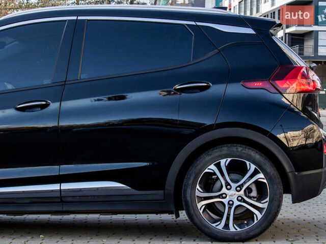 Черный Шевроле Bolt EV, объемом двигателя 0 л и пробегом 85 тыс. км за 17200 $, фото 7 на Automoto.ua