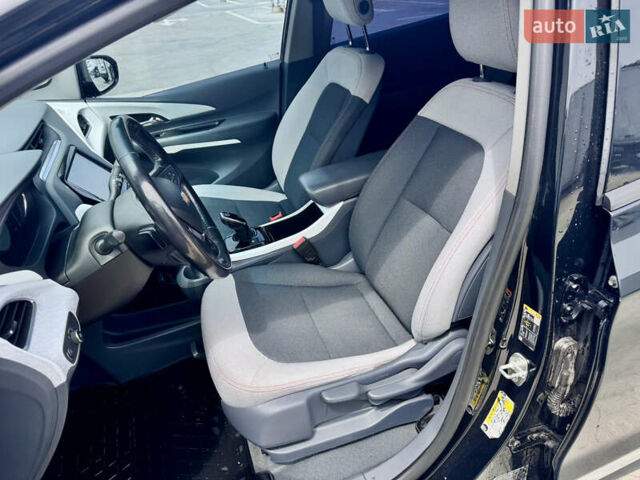 Черный Шевроле Bolt EV, объемом двигателя 0 л и пробегом 120 тыс. км за 15300 $, фото 25 на Automoto.ua