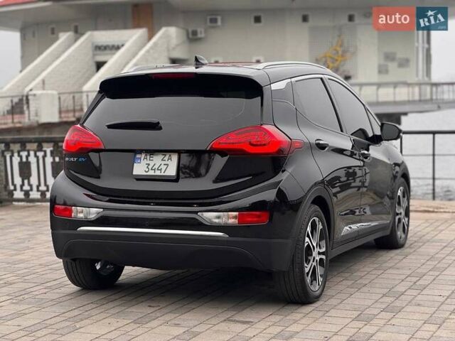 Черный Шевроле Bolt EV, объемом двигателя 0 л и пробегом 11 тыс. км за 17800 $, фото 50 на Automoto.ua