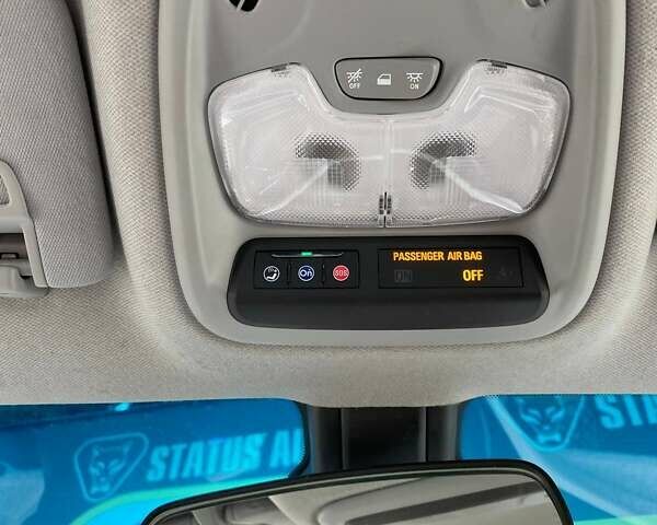 Чорний Шевроле Bolt EV, об'ємом двигуна 3 л та пробігом 78 тис. км за 16300 $, фото 26 на Automoto.ua