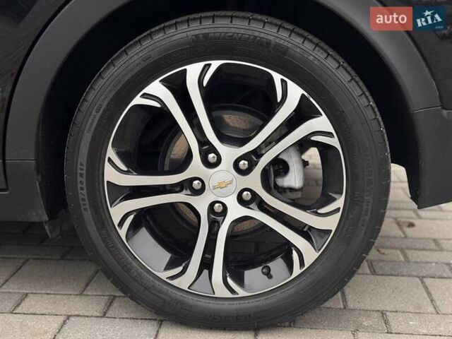 Черный Шевроле Bolt EV, объемом двигателя 0 л и пробегом 11 тыс. км за 17800 $, фото 16 на Automoto.ua