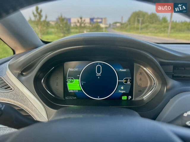 Черный Шевроле Bolt EV, объемом двигателя 0 л и пробегом 62 тыс. км за 16000 $, фото 14 на Automoto.ua
