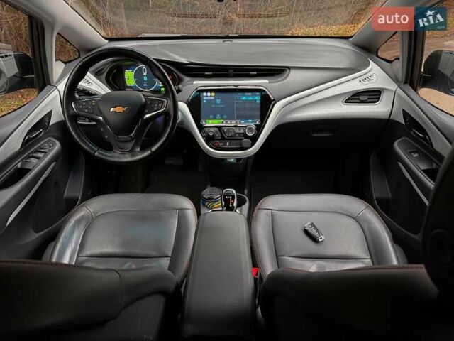 Черный Шевроле Bolt EV, объемом двигателя 0 л и пробегом 47 тыс. км за 16600 $, фото 20 на Automoto.ua