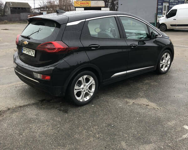 Черный Шевроле Bolt EV, объемом двигателя 0 л и пробегом 54 тыс. км за 15000 $, фото 3 на Automoto.ua
