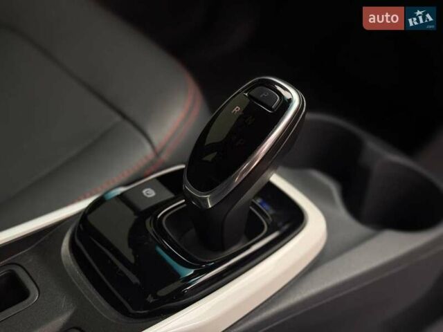 Черный Шевроле Bolt EV, объемом двигателя 0 л и пробегом 11 тыс. км за 17800 $, фото 31 на Automoto.ua