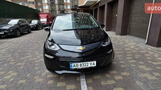 Черный Шевроле Bolt EV, объемом двигателя 0 л и пробегом 87 тыс. км за 14700 $, фото 2 на Automoto.ua