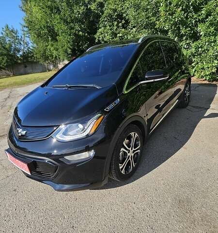 Черный Шевроле Bolt EV, объемом двигателя 0 л и пробегом 61 тыс. км за 16500 $, фото 3 на Automoto.ua