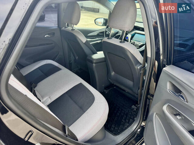 Черный Шевроле Bolt EV, объемом двигателя 0 л и пробегом 120 тыс. км за 15300 $, фото 22 на Automoto.ua