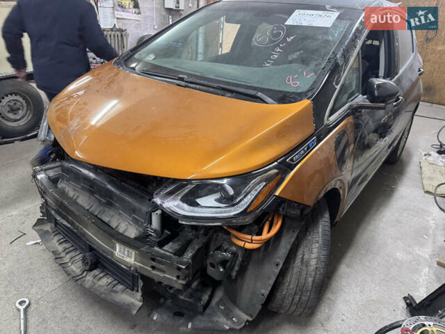 Черный Шевроле Bolt EV, объемом двигателя 0 л и пробегом 217 тыс. км за 14000 $, фото 14 на Automoto.ua