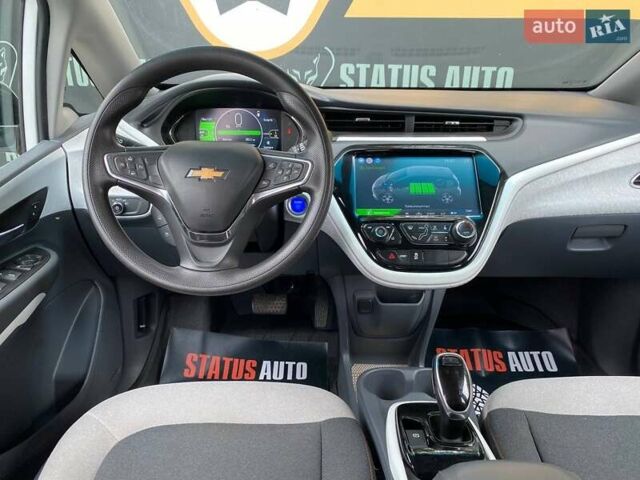 Чорний Шевроле Bolt EV, об'ємом двигуна 3 л та пробігом 78 тис. км за 16300 $, фото 27 на Automoto.ua