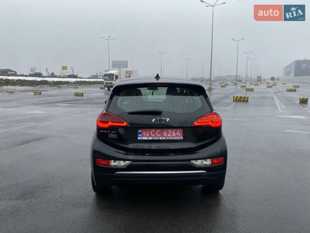 Черный Шевроле Bolt EV, объемом двигателя 0 л и пробегом 50 тыс. км за 15800 $, фото 26 на Automoto.ua