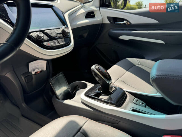 Черный Шевроле Bolt EV, объемом двигателя 0 л и пробегом 6 тыс. км за 19950 $, фото 15 на Automoto.ua