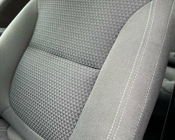 Черный Шевроле Bolt EV, объемом двигателя 0 л и пробегом 18 тыс. км за 18500 $, фото 11 на Automoto.ua