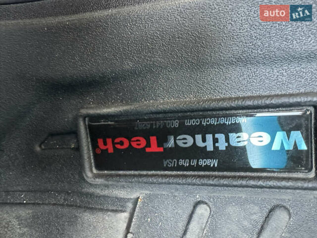 Черный Шевроле Bolt EV, объемом двигателя 0 л и пробегом 18 тыс. км за 18500 $, фото 65 на Automoto.ua