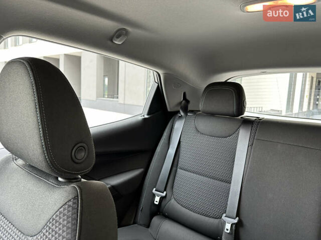 Черный Шевроле Bolt EV, объемом двигателя 0 л и пробегом 18 тыс. км за 18500 $, фото 21 на Automoto.ua