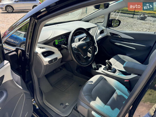 Черный Шевроле Bolt EV, объемом двигателя 0 л и пробегом 6 тыс. км за 19950 $, фото 8 на Automoto.ua