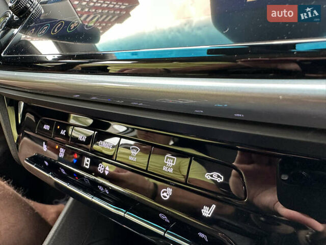 Черный Шевроле Bolt EV, объемом двигателя 0 л и пробегом 18 тыс. км за 18500 $, фото 32 на Automoto.ua