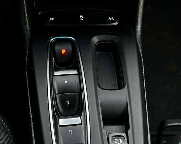 Черный Шевроле Bolt EV, объемом двигателя 0 л и пробегом 110 тыс. км за 16500 $, фото 11 на Automoto.ua