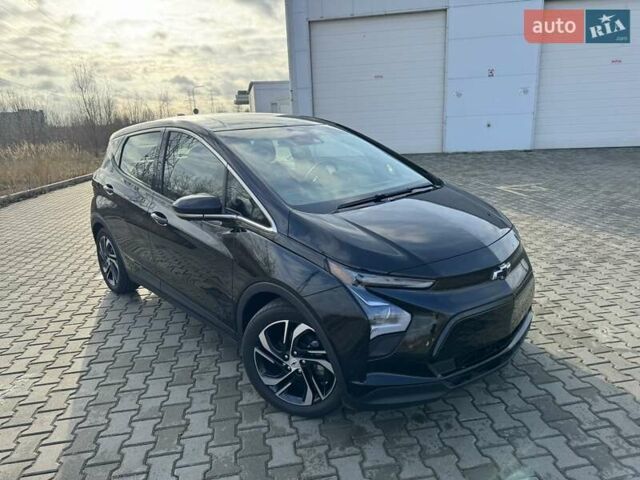 Черный Шевроле Bolt EV, объемом двигателя 0 л и пробегом 2 тыс. км за 21700 $, фото 2 на Automoto.ua