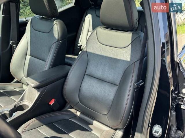Черный Шевроле Bolt EV, объемом двигателя 0 л и пробегом 30 тыс. км за 18900 $, фото 12 на Automoto.ua