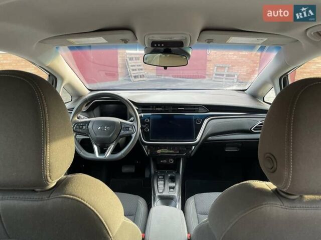 Черный Шевроле Bolt EV, объемом двигателя 0 л и пробегом 42 тыс. км за 16300 $, фото 15 на Automoto.ua