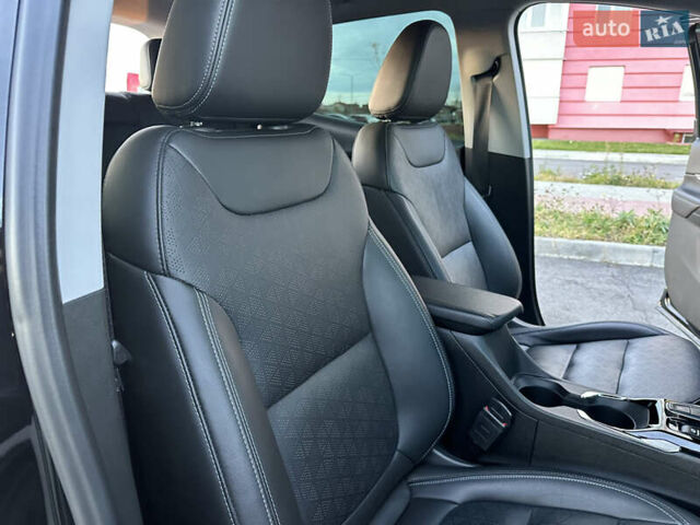 Шевроле Bolt EV 2023 в Виннице на Automoto.ua Черный Шевроле Bolt EV, объемом двигателя 0 л и пробегом 70 тыс. км за 22999 $, фото 80 на Automoto.ua