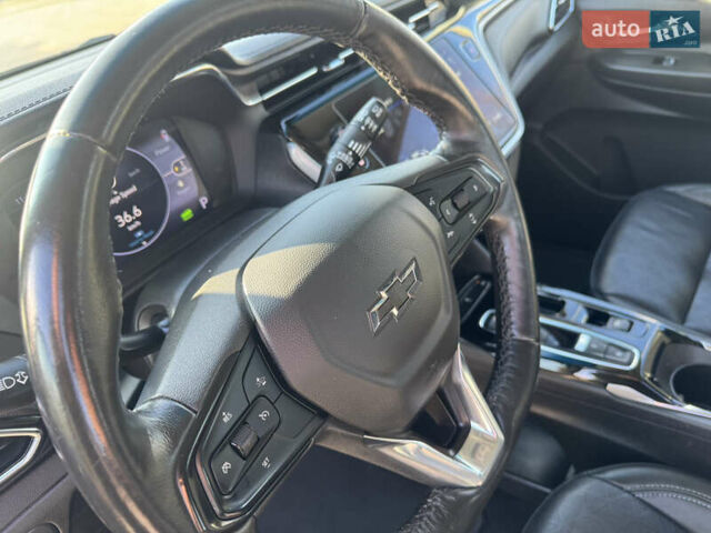 Черный Шевроле Bolt EV, объемом двигателя 0 л и пробегом 101 тыс. км за 17400 $, фото 13 на Automoto.ua