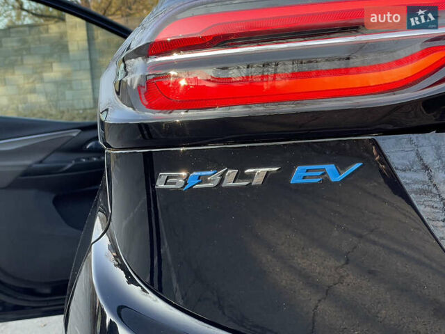 Черный Шевроле Bolt EV, объемом двигателя 0 л и пробегом 45 тыс. км за 18999 $, фото 27 на Automoto.ua