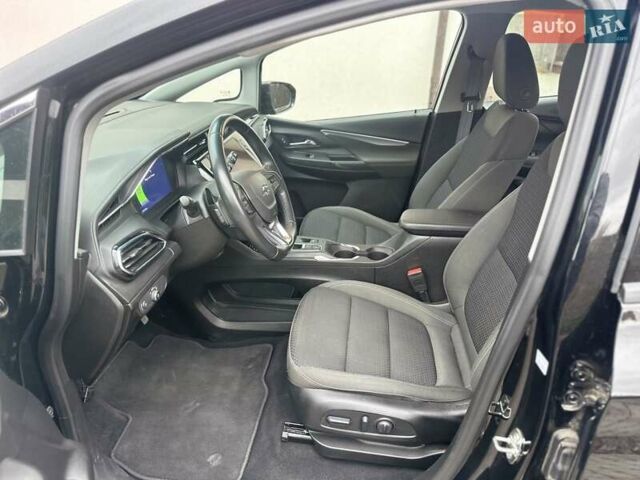 Черный Шевроле Bolt EV, объемом двигателя 0 л и пробегом 25 тыс. км за 17900 $, фото 13 на Automoto.ua