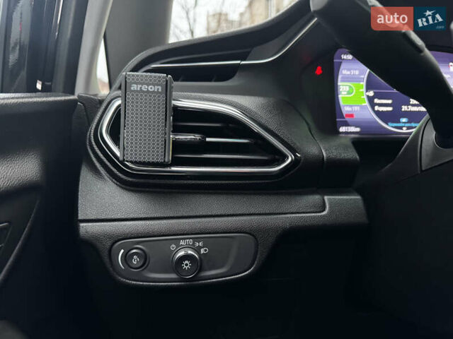 Черный Шевроле Bolt EV, объемом двигателя 0 л и пробегом 68 тыс. км за 19000 $, фото 9 на Automoto.ua