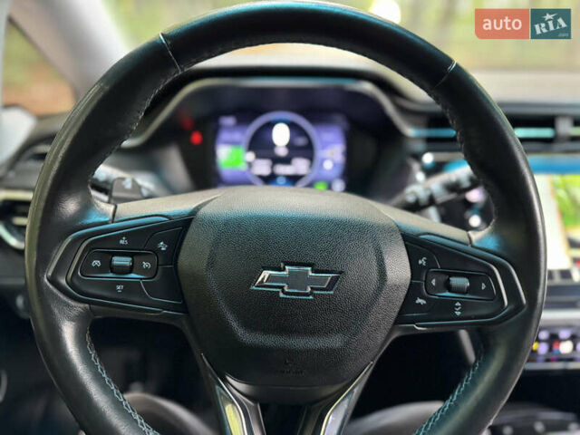 Черный Шевроле Bolt EV, объемом двигателя 0 л и пробегом 35 тыс. км за 17500 $, фото 2 на Automoto.ua