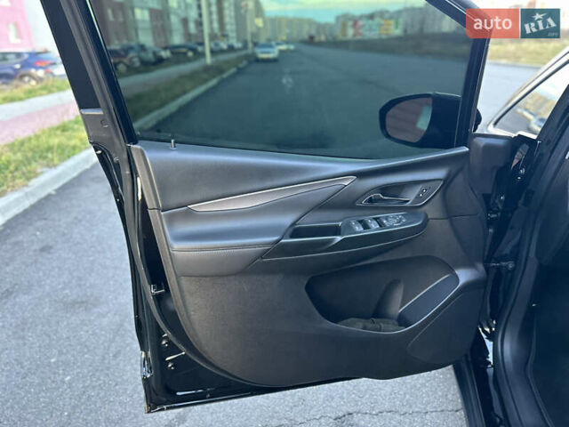 Шевроле Bolt EV 2023 в Виннице на Automoto.ua Черный Шевроле Bolt EV, объемом двигателя 0 л и пробегом 70 тыс. км за 22999 $, фото 45 на Automoto.ua