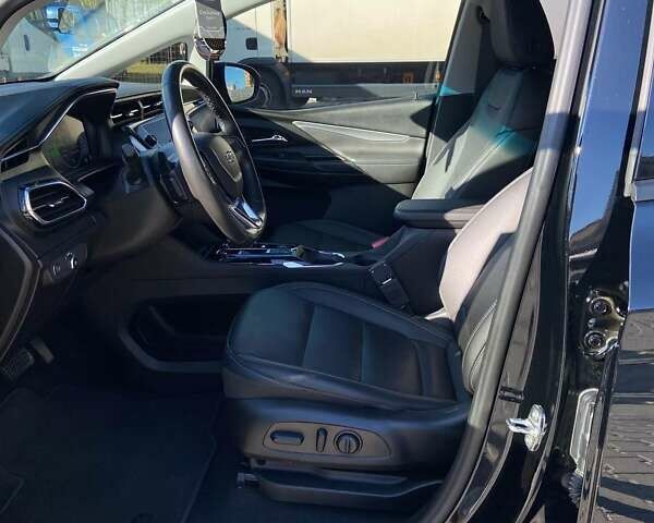 Черный Шевроле Bolt EV, объемом двигателя 0 л и пробегом 31 тыс. км за 16300 $, фото 16 на Automoto.ua