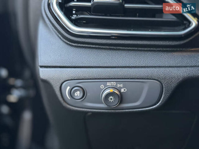 Шевроле Bolt EV 2023 в Виннице на Automoto.ua Черный Шевроле Bolt EV, объемом двигателя 0 л и пробегом 70 тыс. км за 22999 $, фото 55 на Automoto.ua