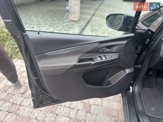 Черный Шевроле Bolt EV, объемом двигателя 0 л и пробегом 25 тыс. км за 17900 $, фото 8 на Automoto.ua