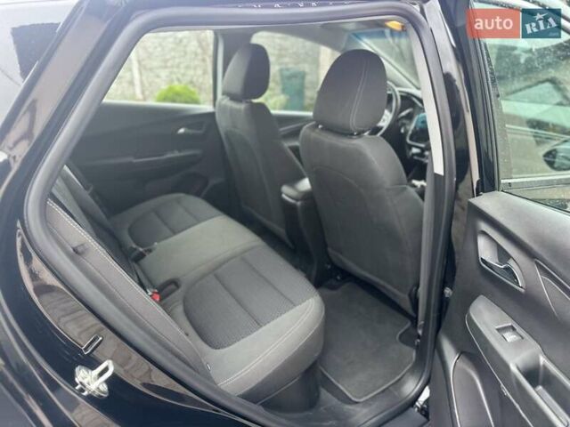 Черный Шевроле Bolt EV, объемом двигателя 0 л и пробегом 25 тыс. км за 17900 $, фото 16 на Automoto.ua