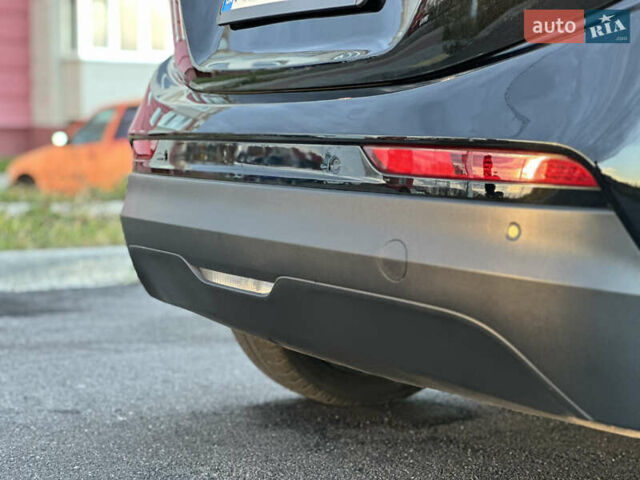 Шевроле Bolt EV 2023 в Виннице на Automoto.ua Черный Шевроле Bolt EV, объемом двигателя 0 л и пробегом 70 тыс. км за 22999 $, фото 14 на Automoto.ua