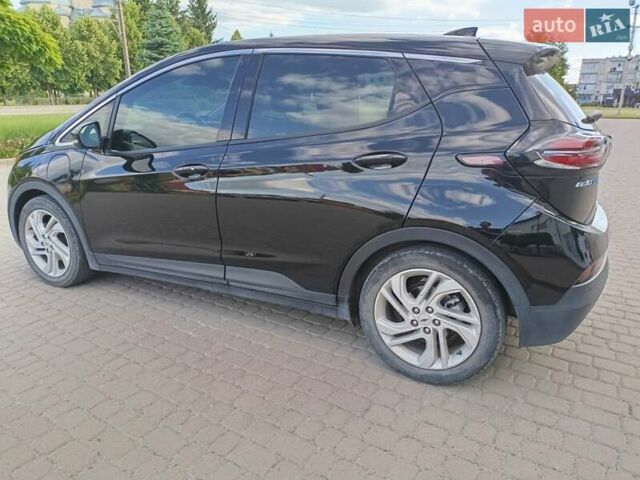 Черный Шевроле Bolt EV, объемом двигателя 0 л и пробегом 70 тыс. км за 16000 $, фото 3 на Automoto.ua