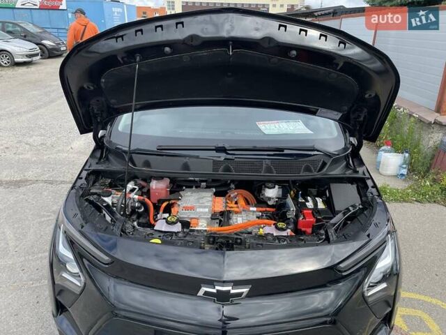 Черный Шевроле Bolt EV, объемом двигателя 0 л и пробегом 42 тыс. км за 16300 $, фото 18 на Automoto.ua