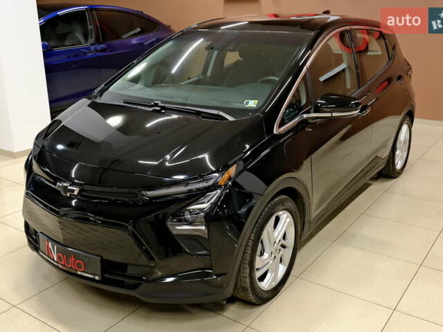 Черный Шевроле Bolt EV, объемом двигателя 0 л и пробегом 50 тыс. км за 17900 $, фото 3 на Automoto.ua